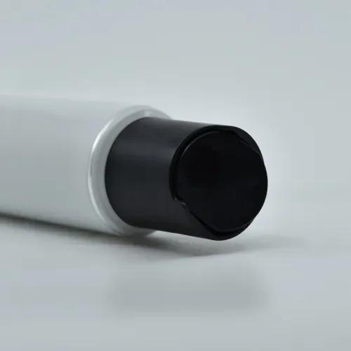 LAMI-NEW-30_PC
